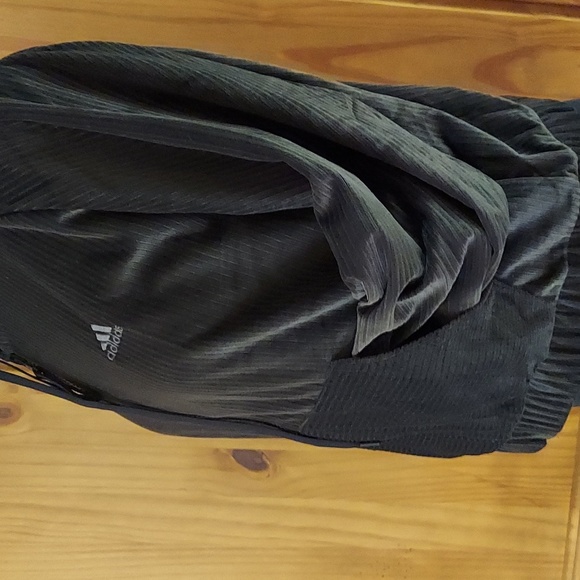 Adidas - Picture 8 of 16